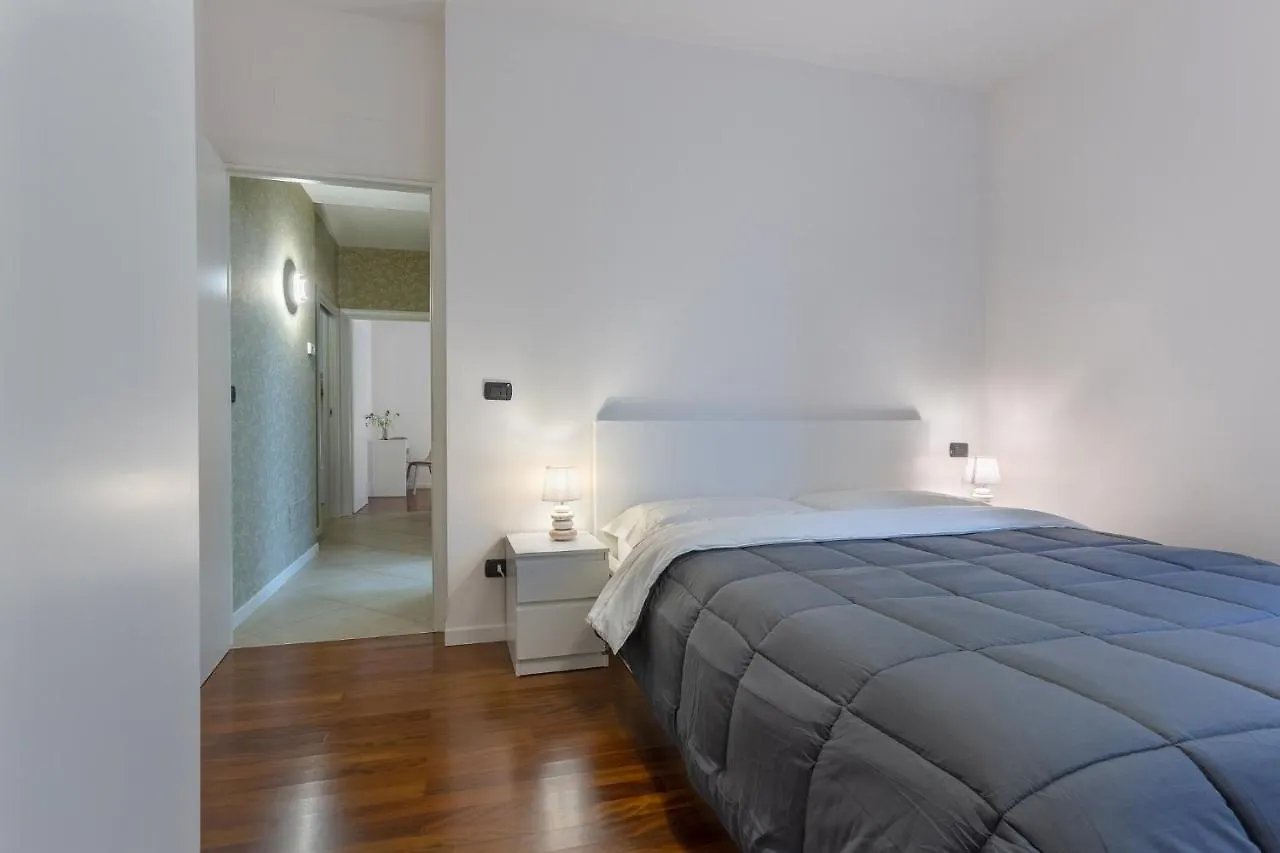 Crocetta Certosa Apartment Con Balcone Bologna Italy