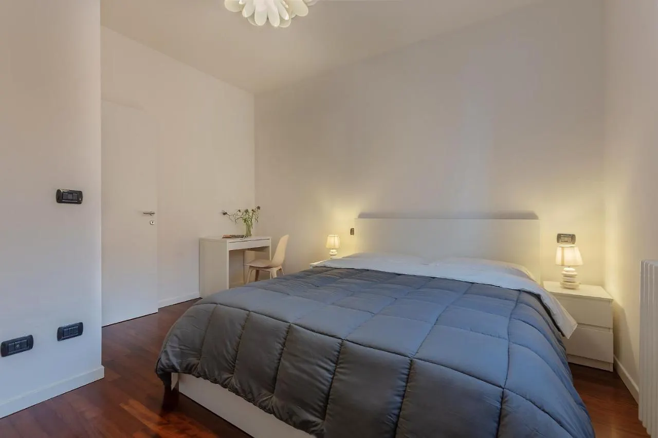Crocetta Certosa Apartment Con Balcone Bologna