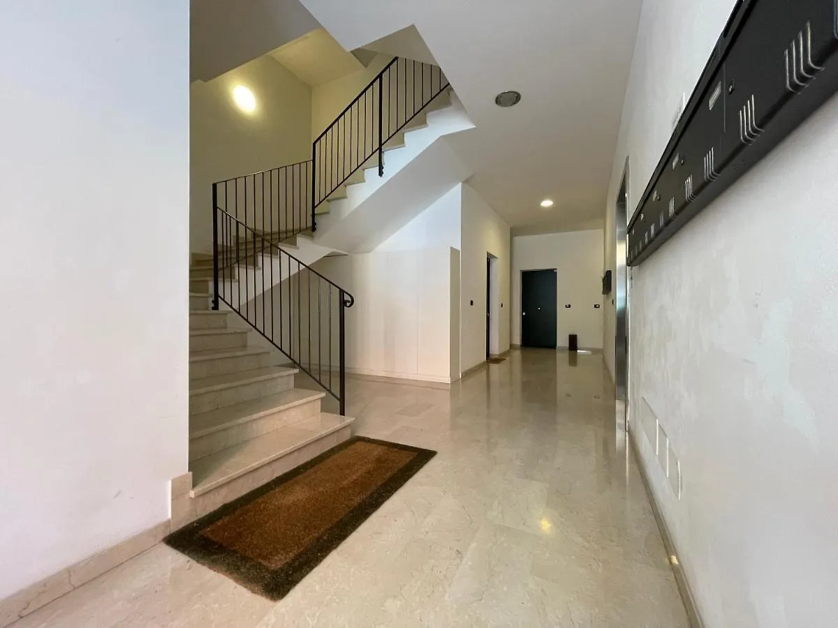 Crocetta Certosa Apartment Con Balcone Bologna