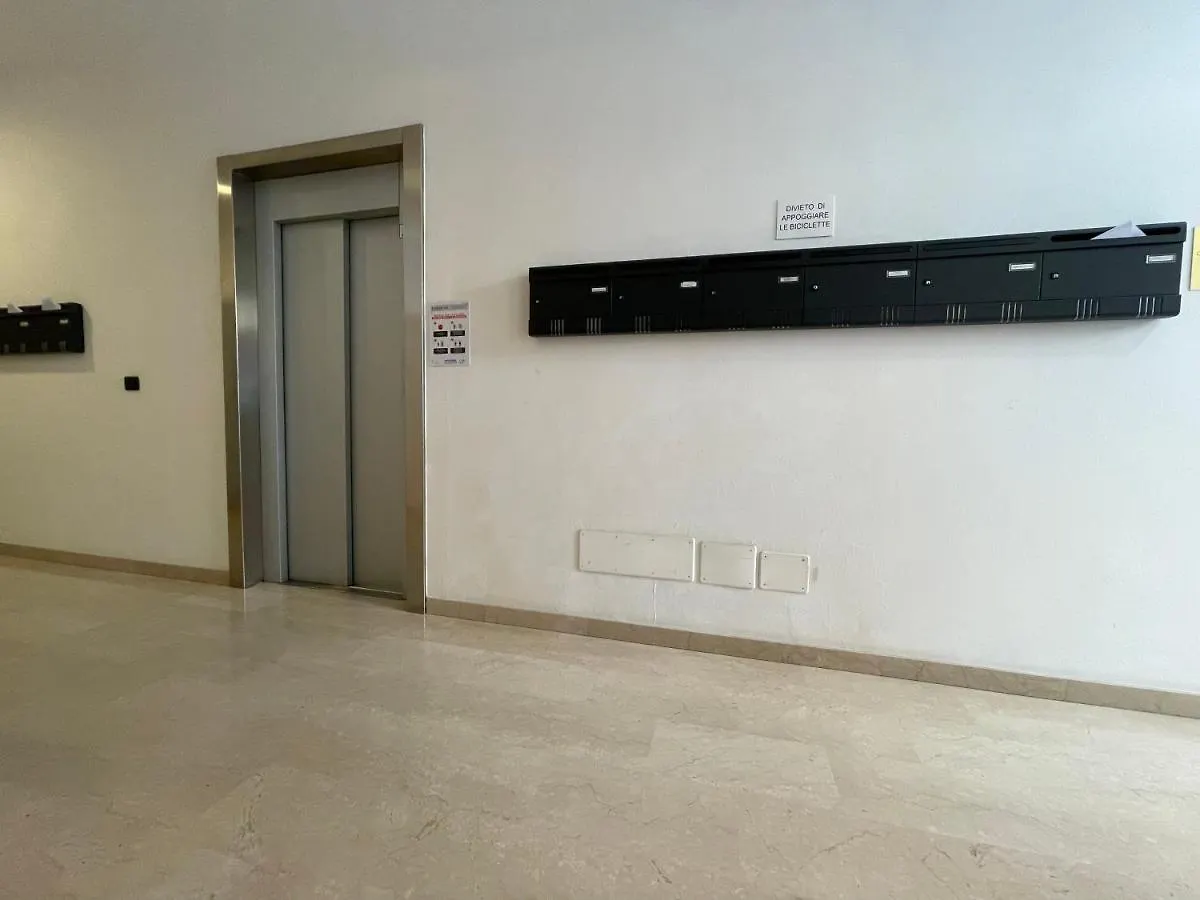 Crocetta Certosa Apartment Con Balcone Bologna